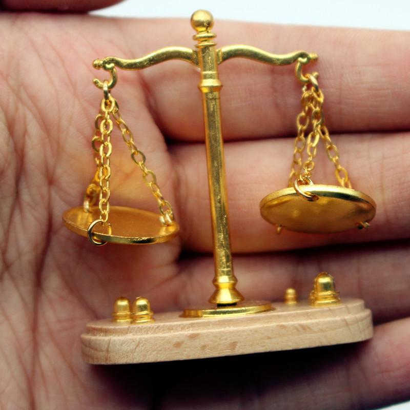 1:12 Dollhouse Vintage Balance - Kids Toys Return Gift recensie en prijs