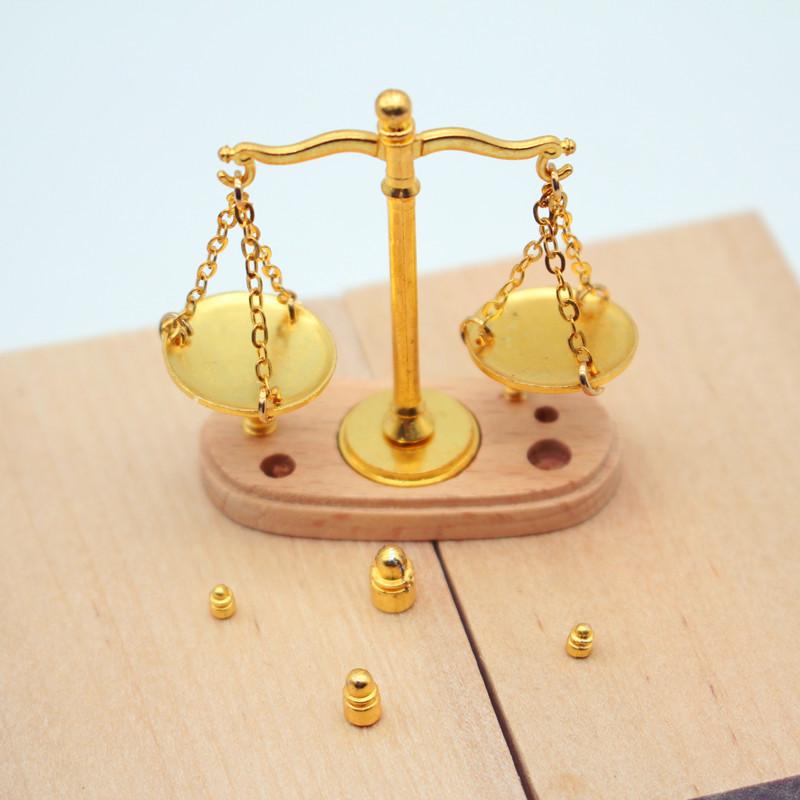 1:12 Dollhouse Vintage Balance - Kids Toys Return Gift recensie en prijs